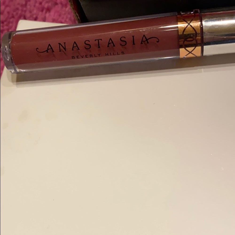 Anastasia liquid lipstick